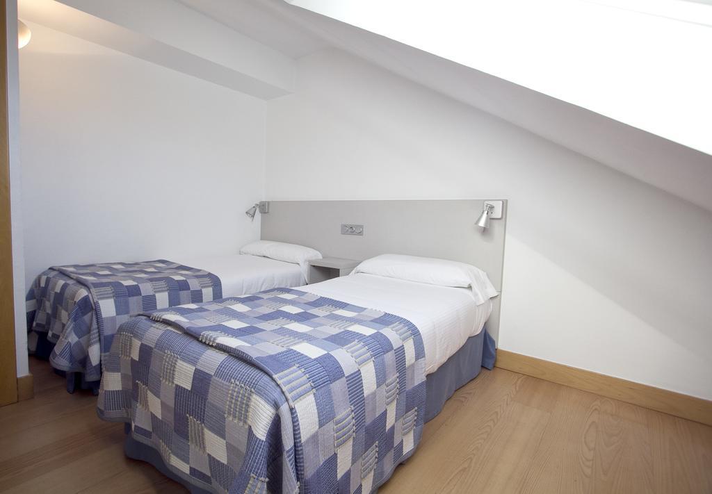Apartamentos Jauregui 宏达瑞比亚 外观 照片